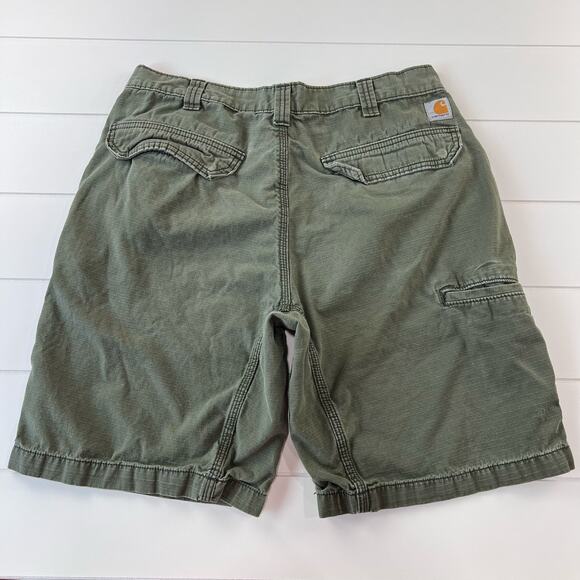 Carhartt Relaxed fit men’s green shorts size 34x10 - Picture 2 of 9
